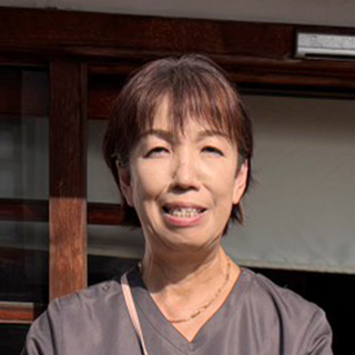 中村 悦子