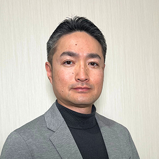 高野 洋輔
