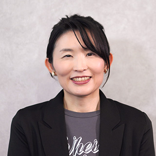 高瀬 比左子